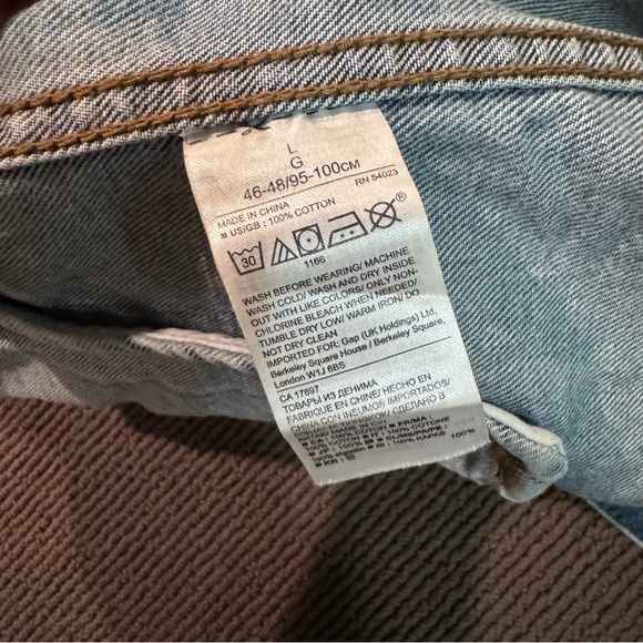 Banana Republic Denim Jacket - Picture 5 of 6
